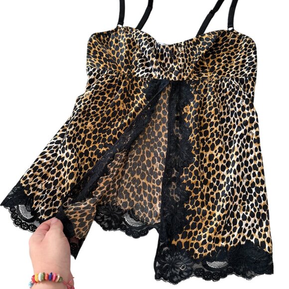 Dolce Gabbana Camisole Pyjama top leopard print VTG Lace detail Small slit - Picture 8 of 15